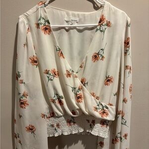 June and Hudson size XL women’s blouse.